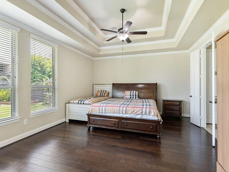 9739 Reston River Ln — Photo 27