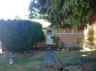 9260 31st Ave SW, Seattle, WA 98126