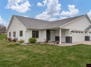 209 Plum Run, Le Sueur, MN 56058