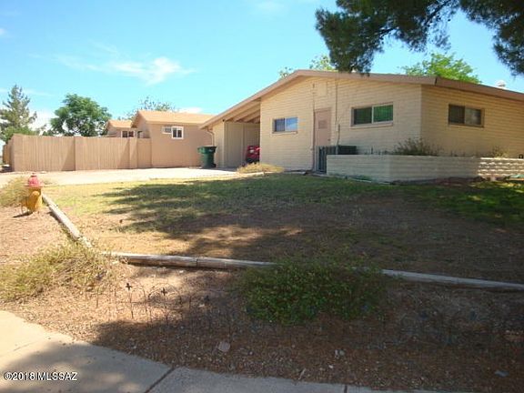 5th image of 118 E Avenue I