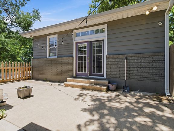 3rd image of 103 Barnwell Ave