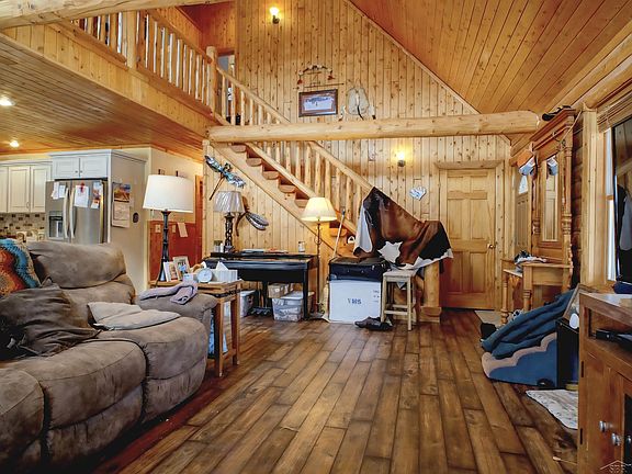 3rd image of 8073 Nichols Rd