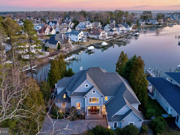 108 W Buckingham Dr, Rehoboth Beach, DE 19971