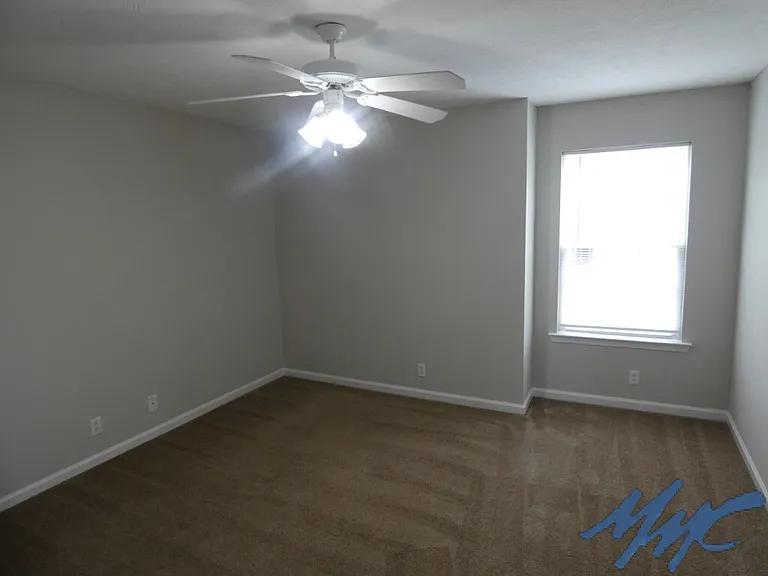 861 Aztec Dr — Photo 17