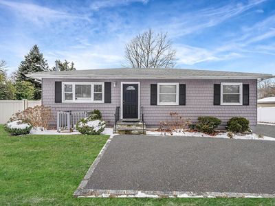 316 Lincoln Boulevard, Hauppauge, NY, 11788