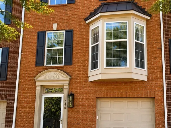 640 Huffine Manor Cir, Franklin, TN 37067