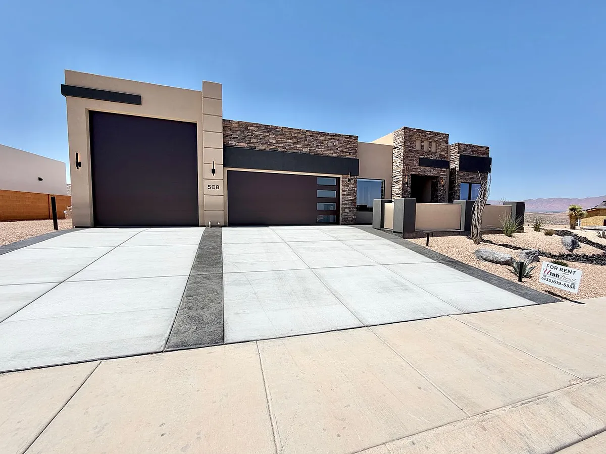 Building Photo - 508 S Liri Trl