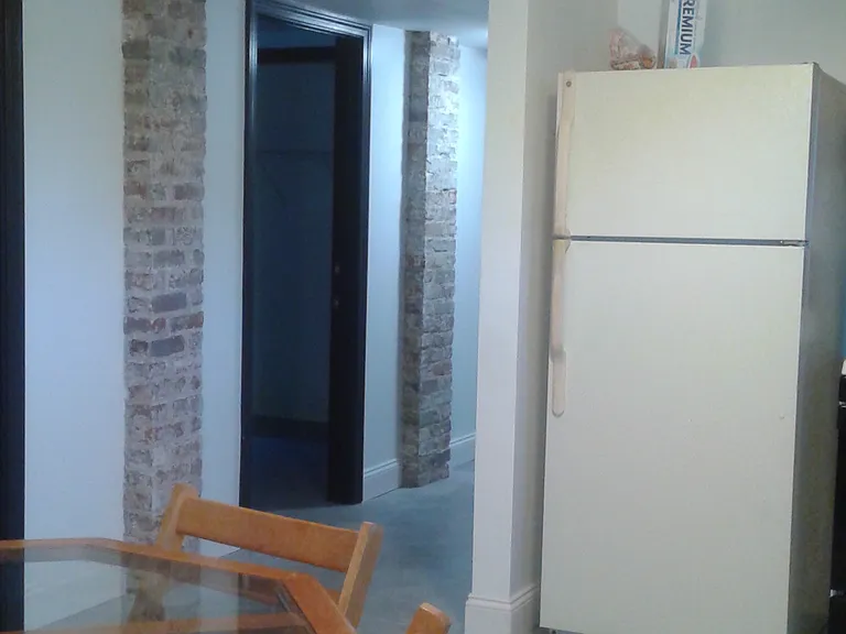 751 Academy Ave #BASEMENT — Photo 5
