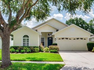 2952 Hickory Grove Dr, Valrico, FL 33596