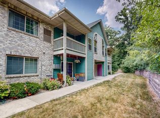 1913 Deerhaven Ln NE APT 22, Rochester, MN 55906