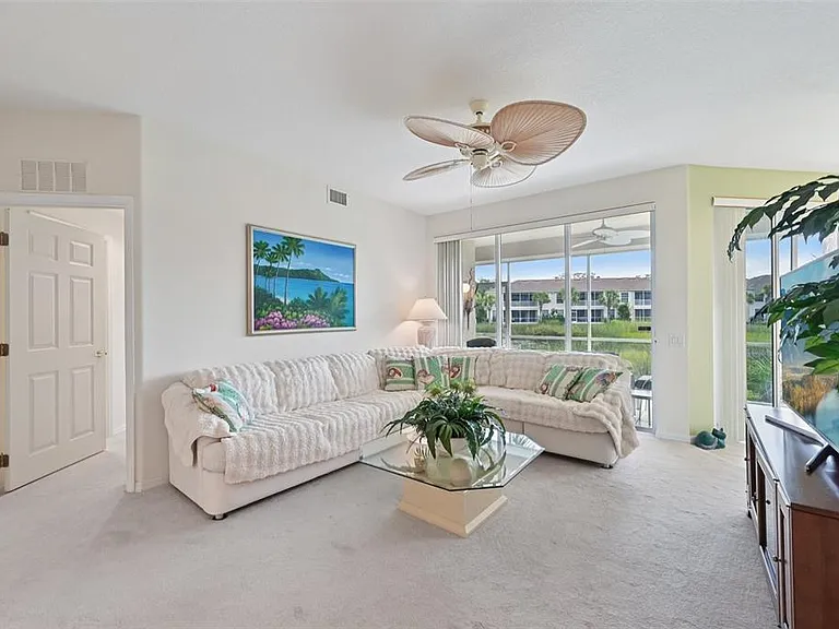7050 Prosperity Cir #904 — Photo 7