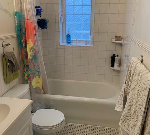 2nd image of 1920 Portland Ave APT 8