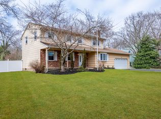 99 Oak Ridge Pkwy, Toms River, NJ