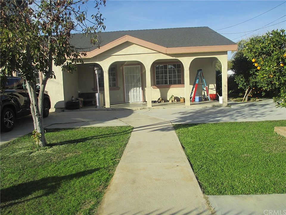 1st image of 24662 Myers Ave