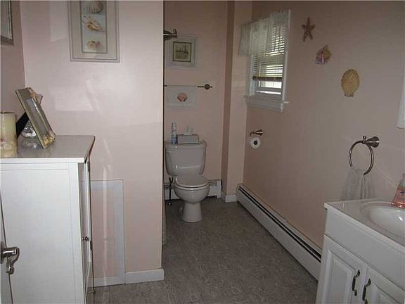 5th image of 53 West St