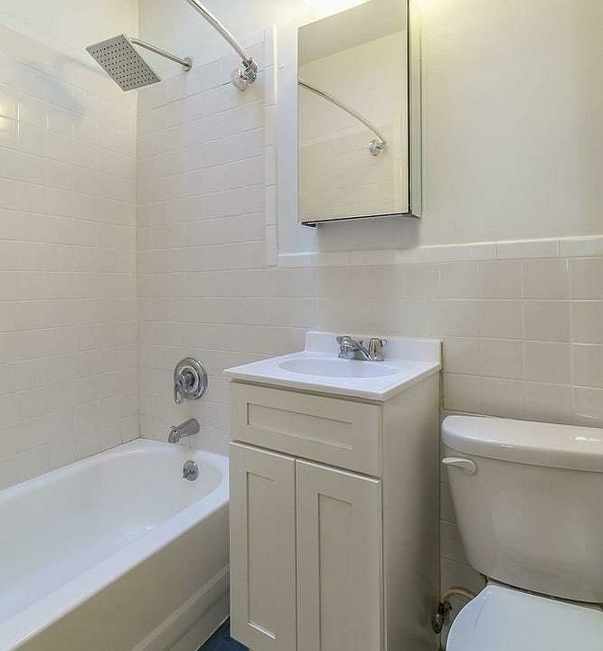 1st image of 284 E 10th St APT 3A