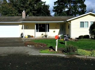 2505 Redwood Ct, Newberg, OR 97132
