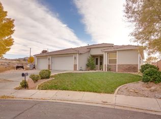 766 E Wagonmaster Rd, Washington, UT 84780