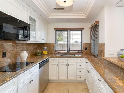 123 29th St, Hermosa Beach, CA, 90254