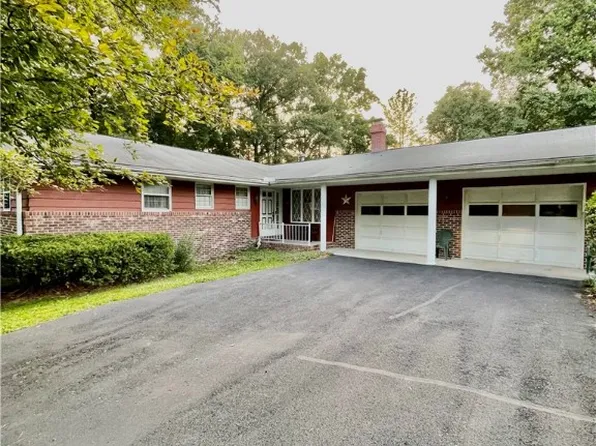 118 Highland Dr, Marshall, IL 62441