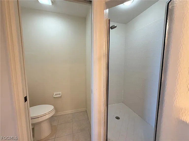 14999 Rivers Edge Ct #202 — Photo 34