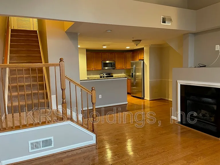 14217 Saint Germain Dr #19 — Photo 16