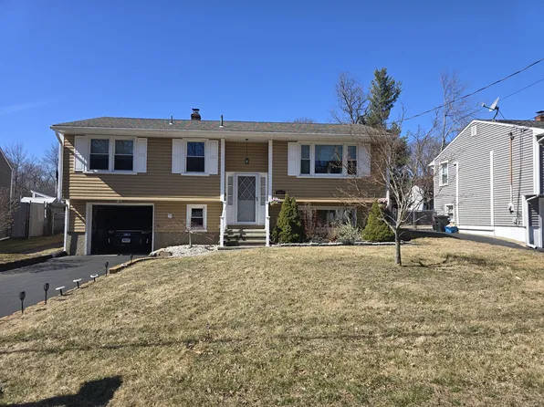 166 Foxon Boulevard, East Haven, CT 06513