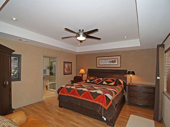 5th image of 2305 Lovell Ct