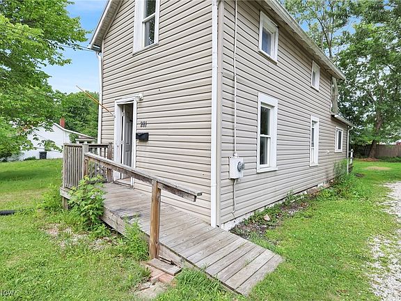 2nd image of 281 Fulmer Ave