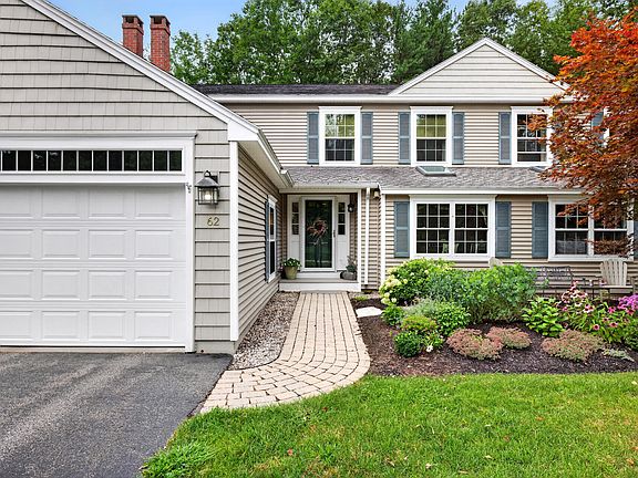 2nd image of 62 Heritage Drive #62