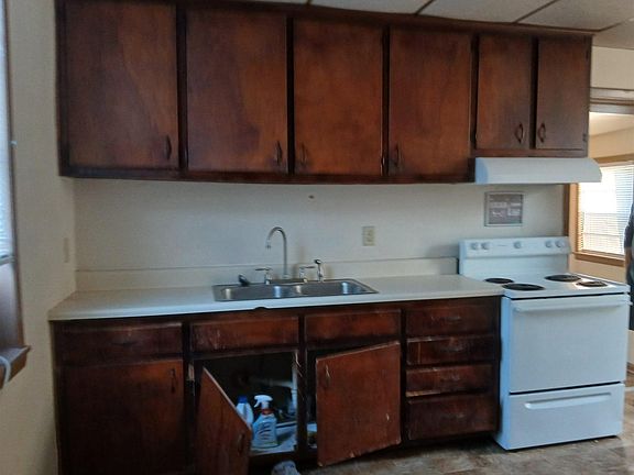 4th image of 1008 N 6th Ave
