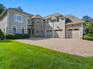 112 Mill St, Middleton, MA 01949