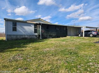 1737 Groves Rd, Pikeville, TN 37367