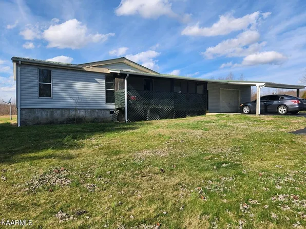 1737 Groves Rd, Pikeville, TN 37367