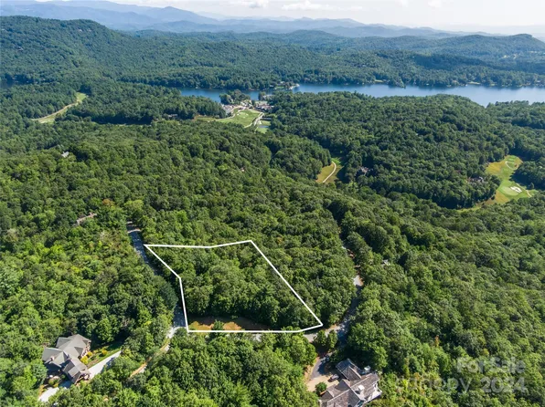 0 Toxaway Ct, Lake Toxaway, NC 28747