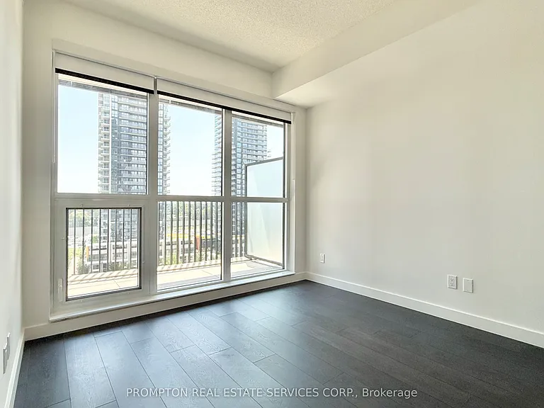 68 Esther Shiner Blvd #916 — Photo 15