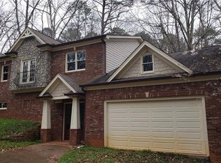10525 Shallowford Rd, Roswell, GA 30075