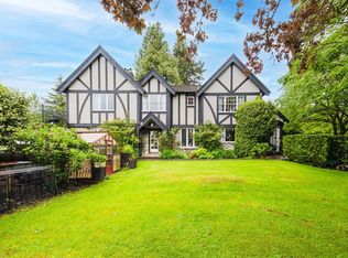 1850 Mathers Ave, West Vancouver, BC V7V2G8