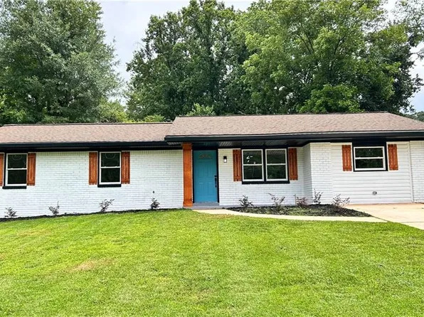 4074 Green Hawk Trl, Decatur, GA 30035
