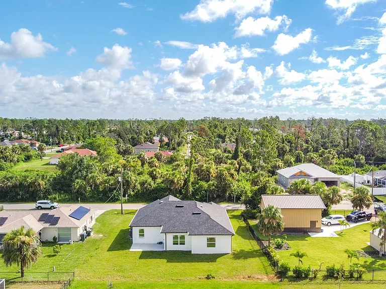 2109 Nordendale Blvd — Photo 43