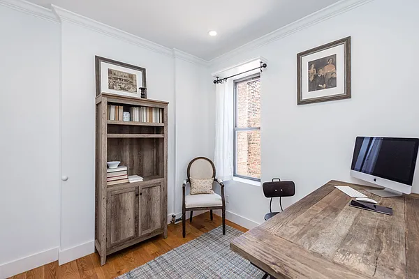 Rented by Nooklyn NYC LLC | media 28