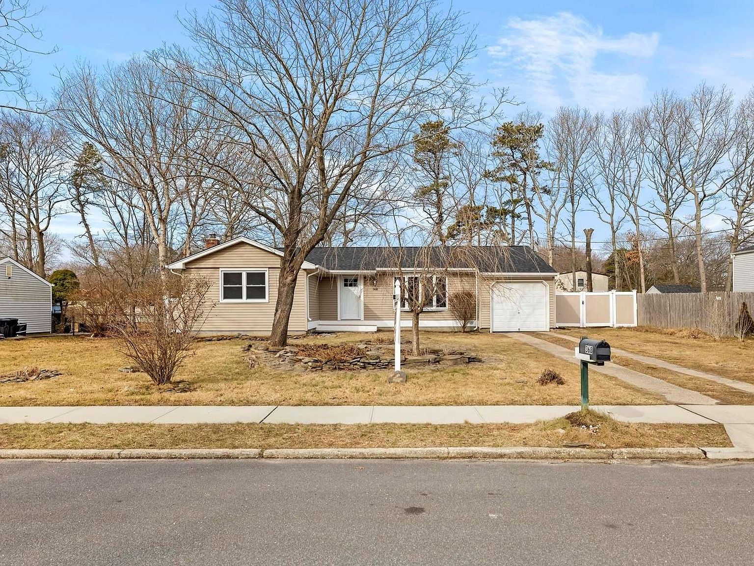 368 Randall Road, Ridge, NY 11961 Zillow