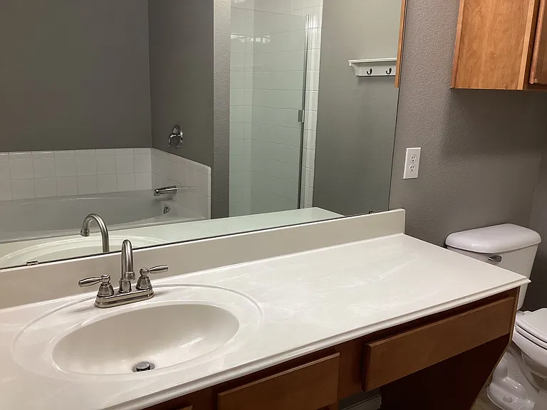 4204 Silverwood Trl — Photo 12