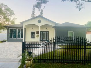 3403 W North A St, Tampa, FL 33609