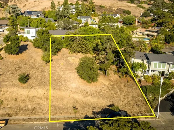 2744 El Cerrito St #11, San Luis Obispo, CA 93401
