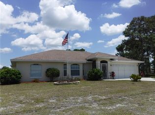 203 Mariner Ln, Rotonda West, FL 33947