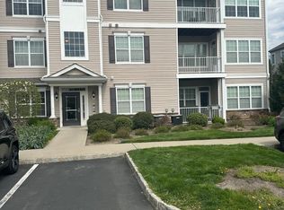 137 Timberlake Dr, Trenton, NJ 08618