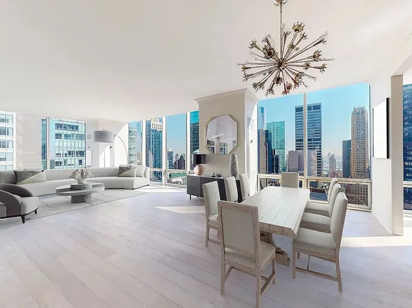 641 5th Ave #29D, New York, NY 10022