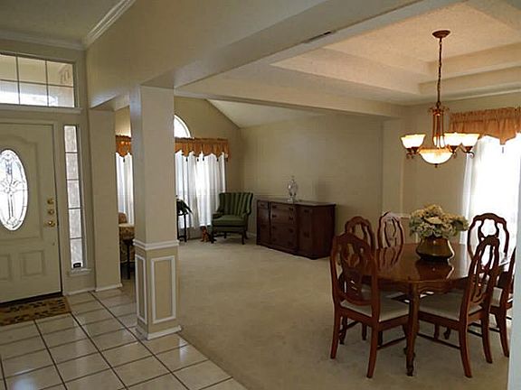 3rd image of 7221 Coventry Ct