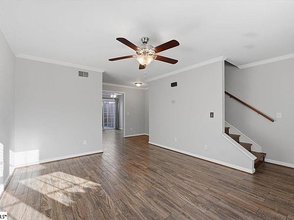 4th image of 1 Hartsville Dr APT 26